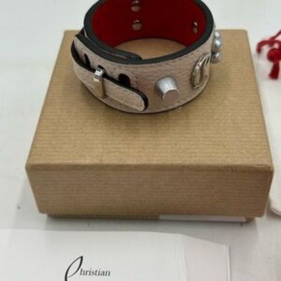 Christian Louboutin Paloma spike embellished leather bracelet. NWT. - Picture 10 of 11